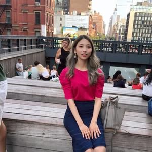 Meet your Posher, Amelia